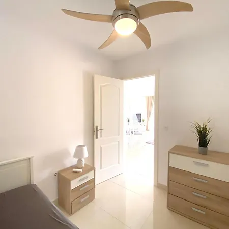 In Oasis Del Sur Mit Privater Terrasse By Interhome * 圣米格尔德阿沃纳